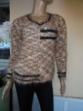 Pull beige noir d'occasion  Villeneuve-Loubet