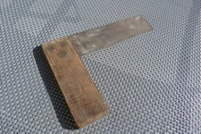 équerre bois fer d'occasion  Brignoles