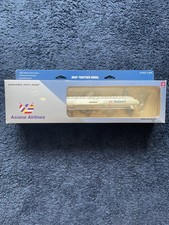 Hogan wings 200 for sale  HUDDERSFIELD