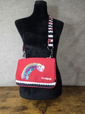 Bolsa de ombro de lona vermelha corações lantejoulas arco-íris Desigual comprar usado  Enviando para Brazil