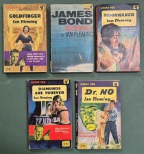 Five pan paperbacks for sale  GOSPORT