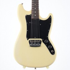 Chitarra elettrica fender usato  Spedire a Italy