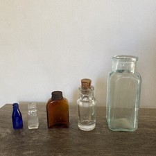 Lot old glass for sale  New Philadelphia