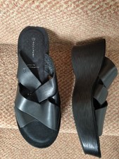 Rockport adidas women for sale  SUNDERLAND