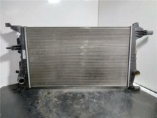 214105378r water radiator. d'occasion  Expédié en Belgium