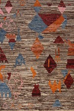 Tapis marocain luxueux d'occasion  Expédié en France
