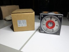 Temporizzatore elettromeccanic usato Temporizzatore elettromeccanic usato  Genova