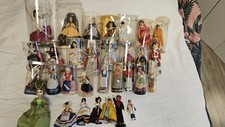 Lot poupées régionales d'occasion  Paris VI