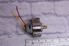 Usado, Motor elétrico de barco de controle remoto old school com jugo de eixo de transmissão e placa de montagem de motor - comprar usado  Enviando para Brazil
