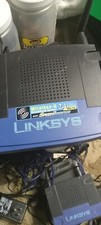 routers pc linksys y más varios tamaños 4 totales con cables pwr todo encendido segunda mano  Embacar hacia Mexico