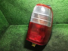 Lanterna traseira direita TOYOTA Hilux Surf 1999 GF-RZN180W [usada] [PA85521999] comprar usado  Enviando para Brazil