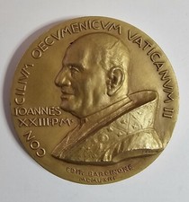 Giovanni xxiii medaglia usato  Assemini