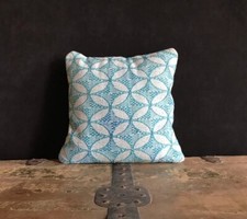Cuscino fatto mano usato  Milano