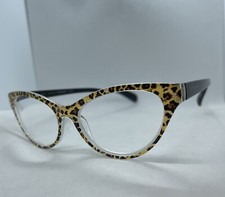 Betsey johnson 2.50 for sale  Fayetteville