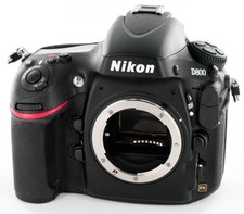 Macchina fotografica nikon usato  Roma