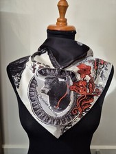 Usado, Cachecol quadrado de seda CHRISTIAN LACROIX 66cm tema luta de touros espanhol comprar usado  Enviando para Brazil