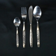 Viners cutlery set for sale  LEEDS