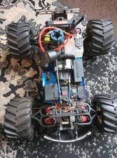 Traxxas maxx for sale  LOOE
