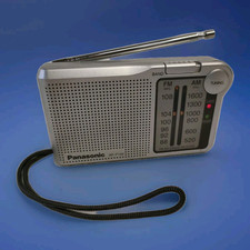 Radio portatile panasonic usato  Cornate d'Adda