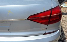 Lanterna traseira de passageiro sedã tampa incandescente montada se encaixa 16 PASSAT 2486376 comprar usado  Enviando para Brazil