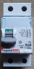Legrand fehlerstrom schutzscha gebraucht kaufen  Neu Wulmstorf