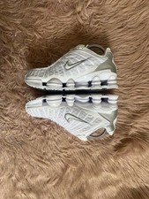 Nike shox white d'occasion  Nancy-