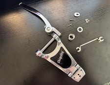 Peça traseira licenciada Bigsby B60 Vibrato com barra de reboque usada comprar usado  Enviando para Brazil