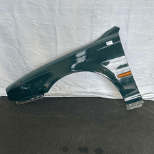 C2s23560 parafango ant. usato C2s23560 parafango ant. usato  Italia