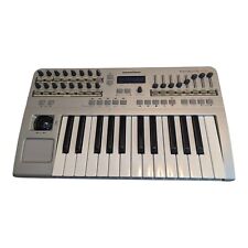 Novation ReMote 25 funciona muito bem! Sem cabo de alimentação comprar usado  Enviando para Brazil