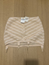 Porte jarretelles gaine d'occasion  Raismes