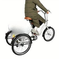 Vélo roues tricycle d'occasion  Le Grau-du-Roi