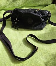 Kleine handtasche schwarz gebraucht kaufen  Berlin