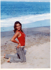 FOTO ENCONTRADA RETRATO VINTAGE MENINA PRAIA 5X7 cor MULHER BONITA 54 LA 89 C comprar usado  Enviando para Brazil