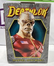 Marvel mini bust d'occasion  Versailles