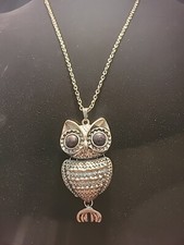 Usado, Colar feminino vintage articulado coruja pássaro fantasia joia tom prata comprar usado  Enviando para Brazil