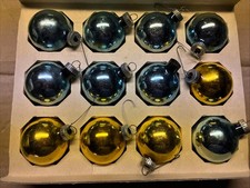 Usado, Caixa de 11 enfeites redondos vintage Santa Land com caixa em muito bom estado. comprar usado Usado, Caixa de 11 enfeites redondos vintage Santa Land com caixa em muito bom estado. comprar usado  Enviando para Brazil