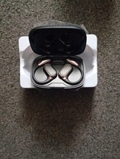 wireless earphones for sale  TILBURY