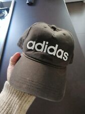 Cappello adidas usato  Grottaglie