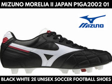 Chaussures football unisexe d'occasion  Expédié en France