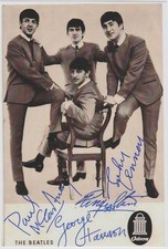 Photo beatles signatures d'occasion  Saint-Pierre-Église