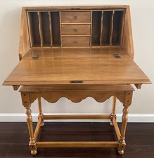 Ethan allen desk for sale  Fort Wayne
