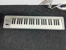 Controlador de teclado Roland PC-200 MKII MIDI com cabo de alimentação, usado comprar usado  Enviando para Brazil