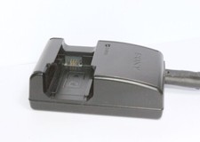 Caricabatteria sony vw1 usato  Italia
