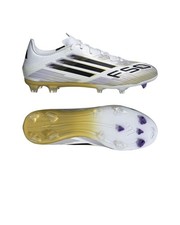 Scarpe calcio adidas usato  Italia
