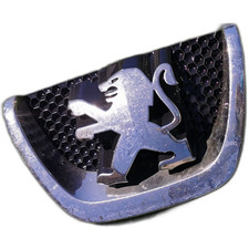 PEUGEOT 207 5008 LOGO EMBLEMAT GRILL 303002001 18C0001030 na sprzedaż  PL