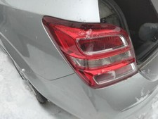 17 CHEVROLET SONIC lanterna traseira sedã driver esquerdo, usado comprar usado  Enviando para Brazil