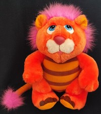 Peluche wuzzles bourdonlion d'occasion  Saint-Chéron