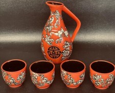Jarro de vinho japonês antigo e 4 mini xícaras copos de cerâmica vermelho e floral comprar usado  Enviando para Brazil