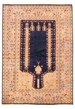 Traditional hand knotted for sale  Champlain