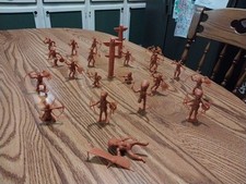 Figuras de ação vintage 1960 Marx Toys Apache Fort Indians marrom lote de 22 boas  comprar usado  Enviando para Brazil